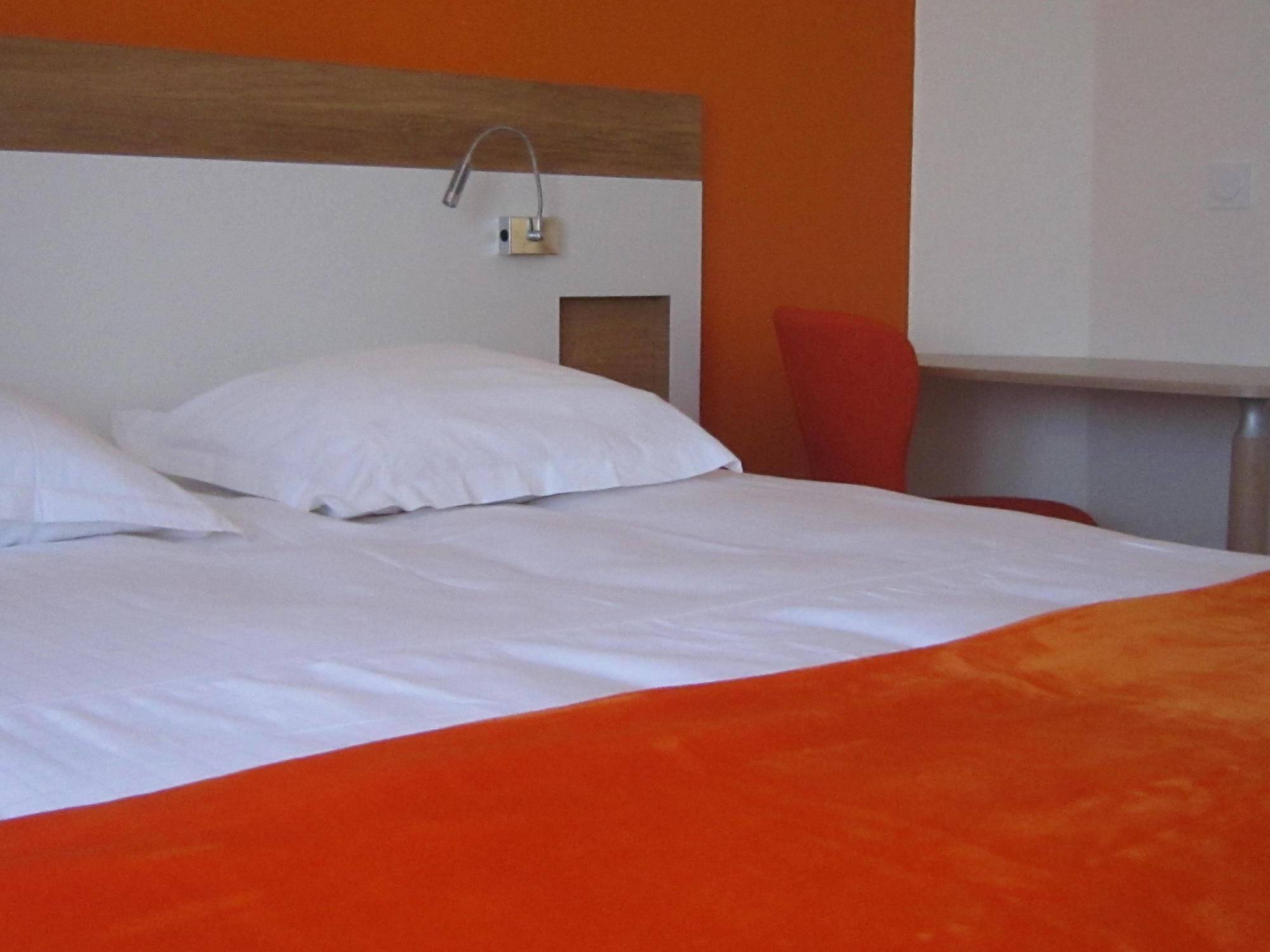 Hotel De Perros, The Originals Boutique מראה חיצוני תמונה